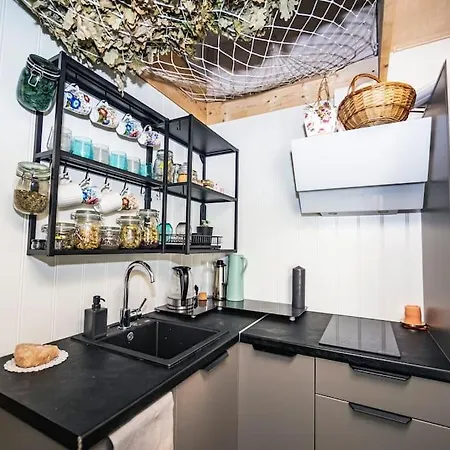 Hébergement de vacances Design Family House, 2bd, 300m From The Sea Jūrkalne